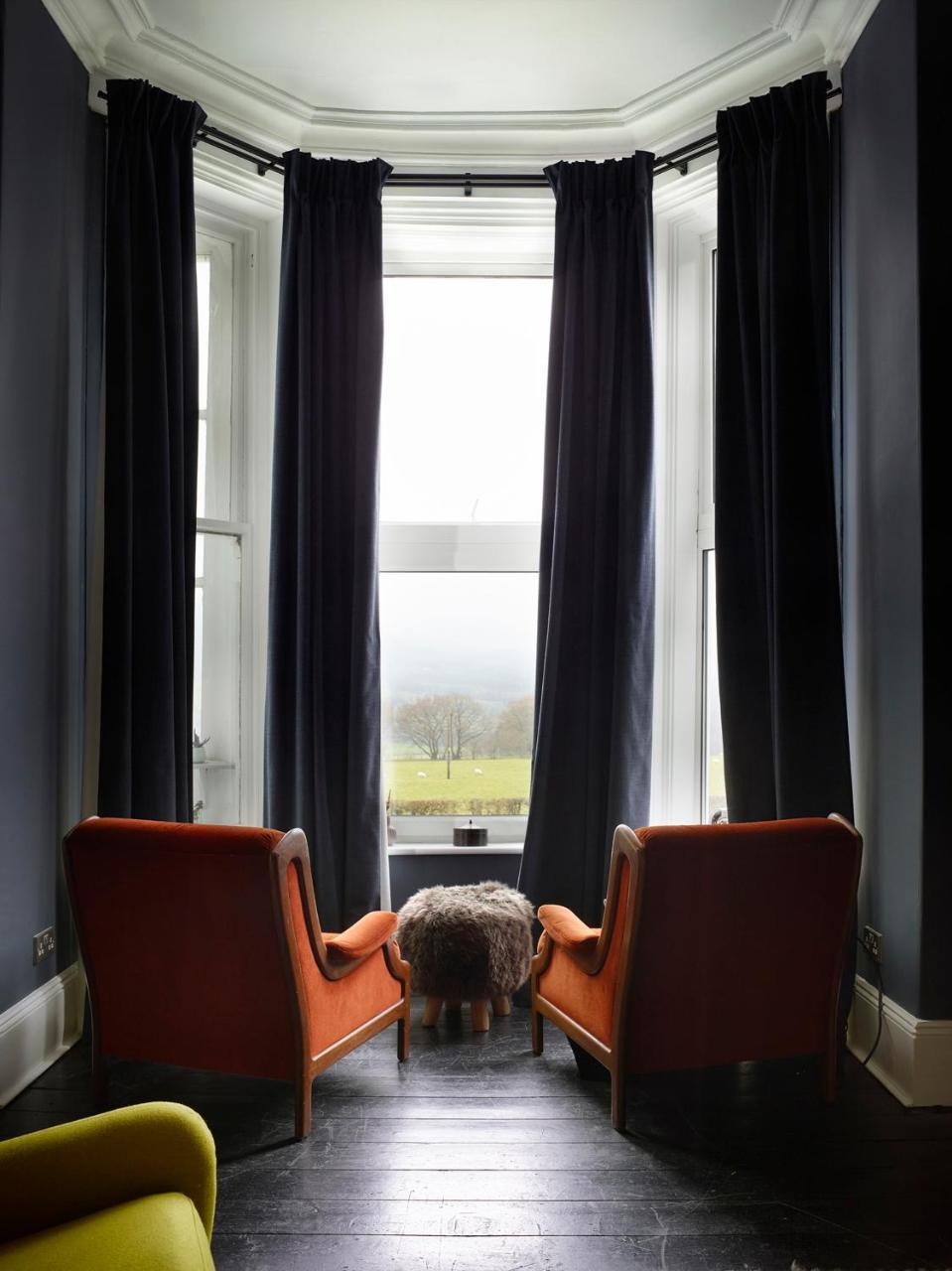 The Royston Hotel Llanbrynmair Exterior photo